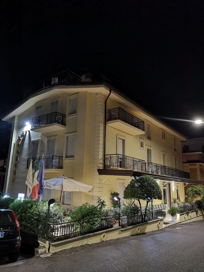 Hotel Pompei Fiuggi Eksteriør bilde