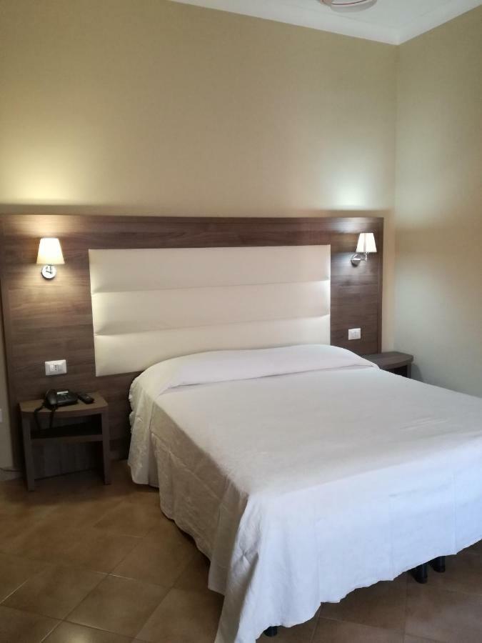 Hotel Pompei Fiuggi Eksteriør bilde
